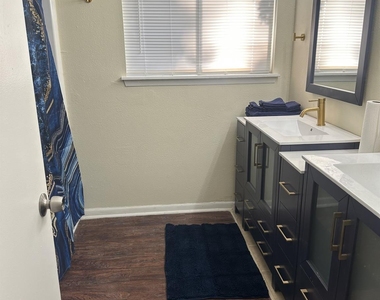 24488 Country Club Drive - Photo Thumbnail 7