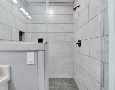 10622 Rustling Oaks Drive - Photo Thumbnail 10