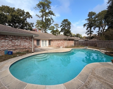 12910 Shady Knoll Lane - Photo Thumbnail 13