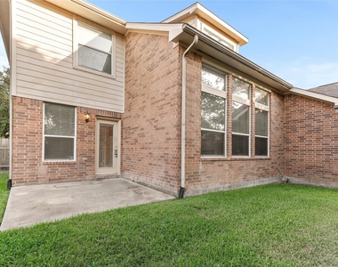4302 Countryoaks Court - Photo Thumbnail 23