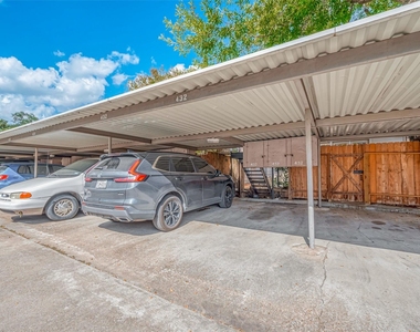 432 N Post Oak Lane - Photo Thumbnail 33