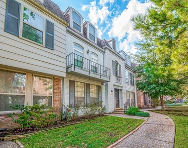432 N Post Oak Lane - Photo Thumbnail 1