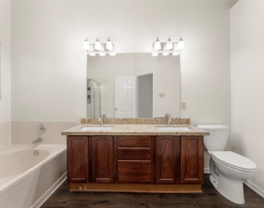 30 Whistlers Walk Place - Photo Thumbnail 26