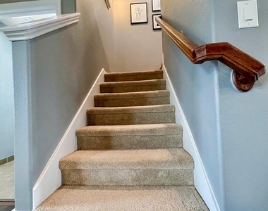 17518 Cypress Hilltop Way - Photo Thumbnail 14