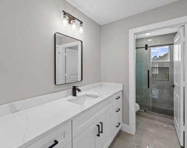 2615 Liguria Ln - Photo Thumbnail 19