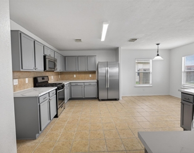 20506 Fairworth Place Lane - Photo Thumbnail 6