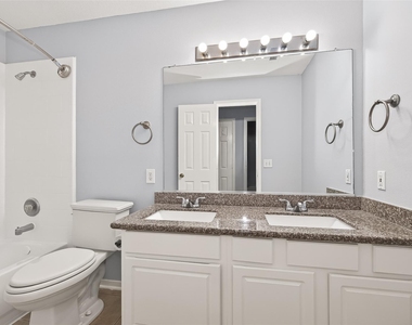 3135 Silver Cedar Trail - Photo Thumbnail 22