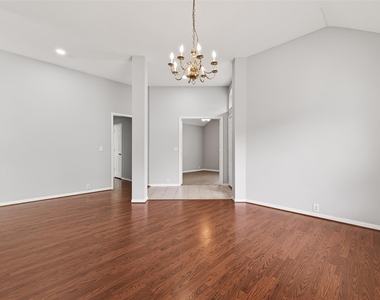 3135 Silver Cedar Trail - Photo Thumbnail 6