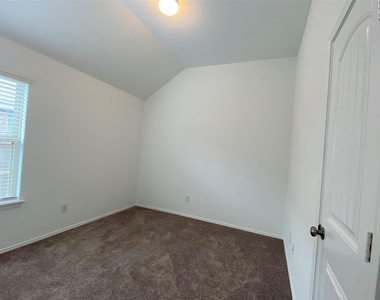 25918 Steele Flower Drive - Photo Thumbnail 17