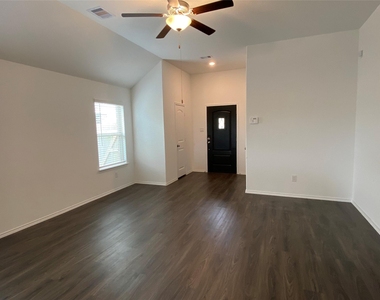 25918 Steele Flower Drive - Photo Thumbnail 2