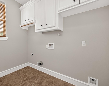 13815 Nathan Ridge Lane - Photo Thumbnail 25