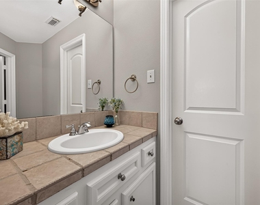 13815 Nathan Ridge Lane - Photo Thumbnail 33