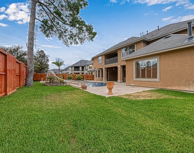 13815 Nathan Ridge Lane - Photo Thumbnail 46