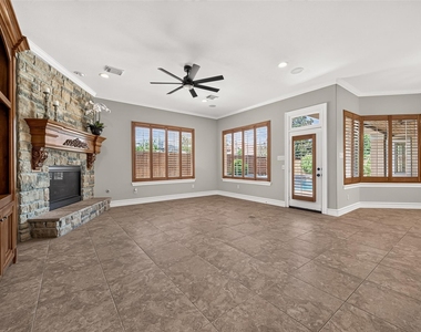 13815 Nathan Ridge Lane - Photo Thumbnail 12