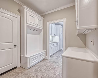 13815 Nathan Ridge Lane - Photo Thumbnail 19