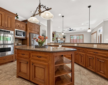 13815 Nathan Ridge Lane - Photo Thumbnail 17