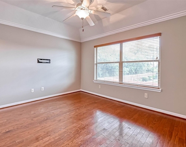 13815 Nathan Ridge Lane - Photo Thumbnail 24
