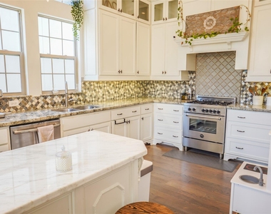 5636 Kiam Street - Photo Thumbnail 12