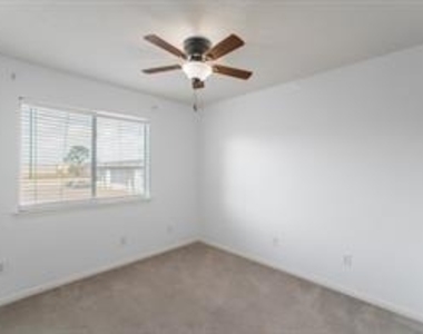 8927 Windfern Trace Drive - Photo Thumbnail 28