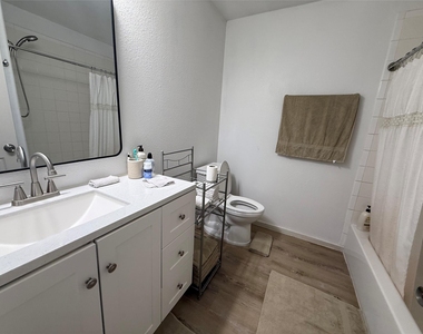 3114 Bolt Street - Photo Thumbnail 21