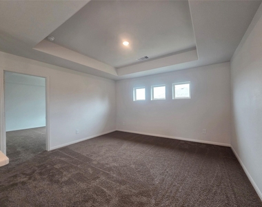 7459 Wheatley Gardens Drive - Photo Thumbnail 4