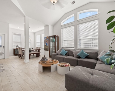 21163 Medina River Drive - Photo Thumbnail 5