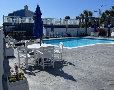 3506 Cove View Boulevard - Photo Thumbnail 12