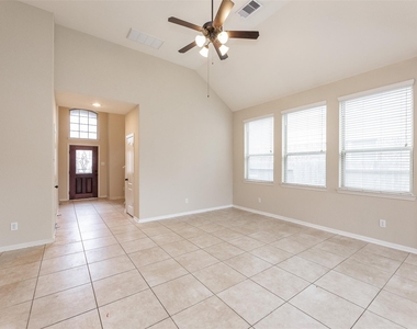 24943 Blue Mountain Park Lane - Photo Thumbnail 15