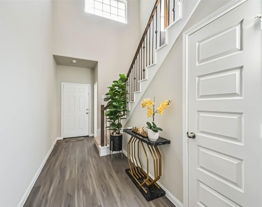 4907 Luke Mathew Drive - Photo Thumbnail 1