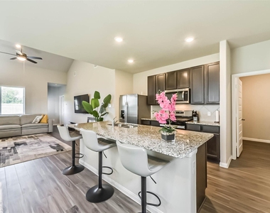 4907 Luke Mathew Drive - Photo Thumbnail 31