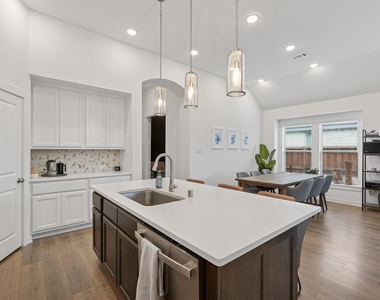 8145 Overland Grove - Photo Thumbnail 13