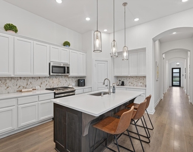 8145 Overland Grove - Photo Thumbnail 11
