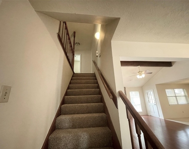 12943 Lemur Lane - Photo Thumbnail 8