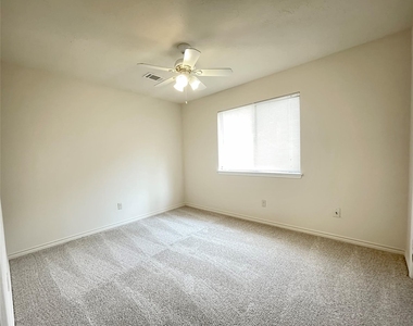 12943 Lemur Lane - Photo Thumbnail 11
