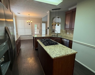 1927 Kelona Dr - Photo Thumbnail 2
