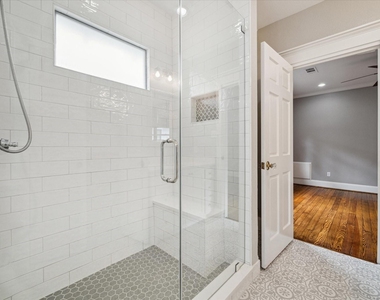 513 Northwood Street - Photo Thumbnail 10