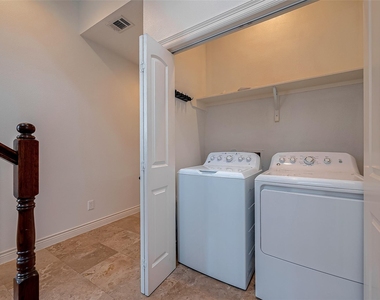 5608 Kansas Street - Photo Thumbnail 11