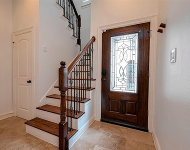 5608 Kansas Street - Photo Thumbnail 12