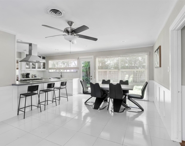 5422 Lincrest Lane - Photo Thumbnail 6