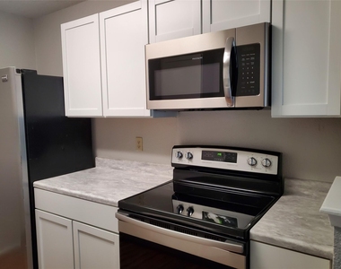 3130 Forestbrook Drive - Photo Thumbnail 20