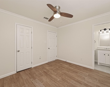 25409 Pebble Drive Drive - Photo Thumbnail 24