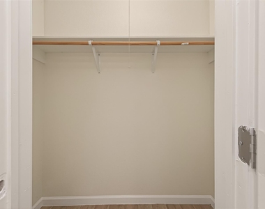 25409 Pebble Drive Drive - Photo Thumbnail 25