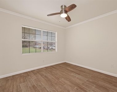 25409 Pebble Drive Drive - Photo Thumbnail 22