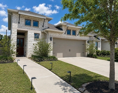 9759 Satsuma Path - Photo Thumbnail 2