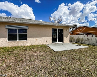2130 Ne 8th Place - Photo Thumbnail 36