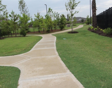 21202 Surf Island Drive - Photo Thumbnail 5