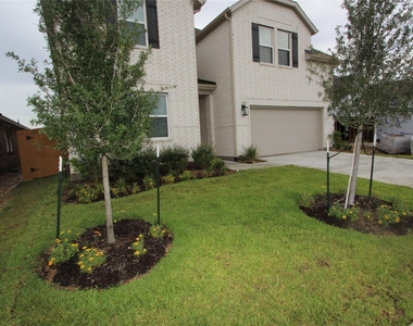 21202 Surf Island Drive - Photo Thumbnail 9