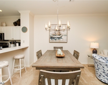 8217 Parkstone Place - Photo Thumbnail 12
