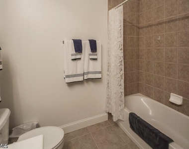 12080 Matera Lane - Photo Thumbnail 15