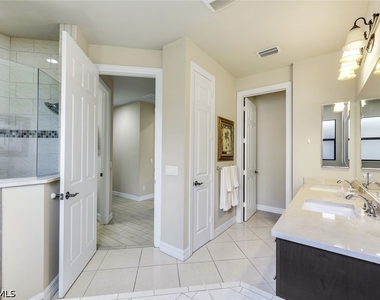 1243 Briarwood Court - Photo Thumbnail 10